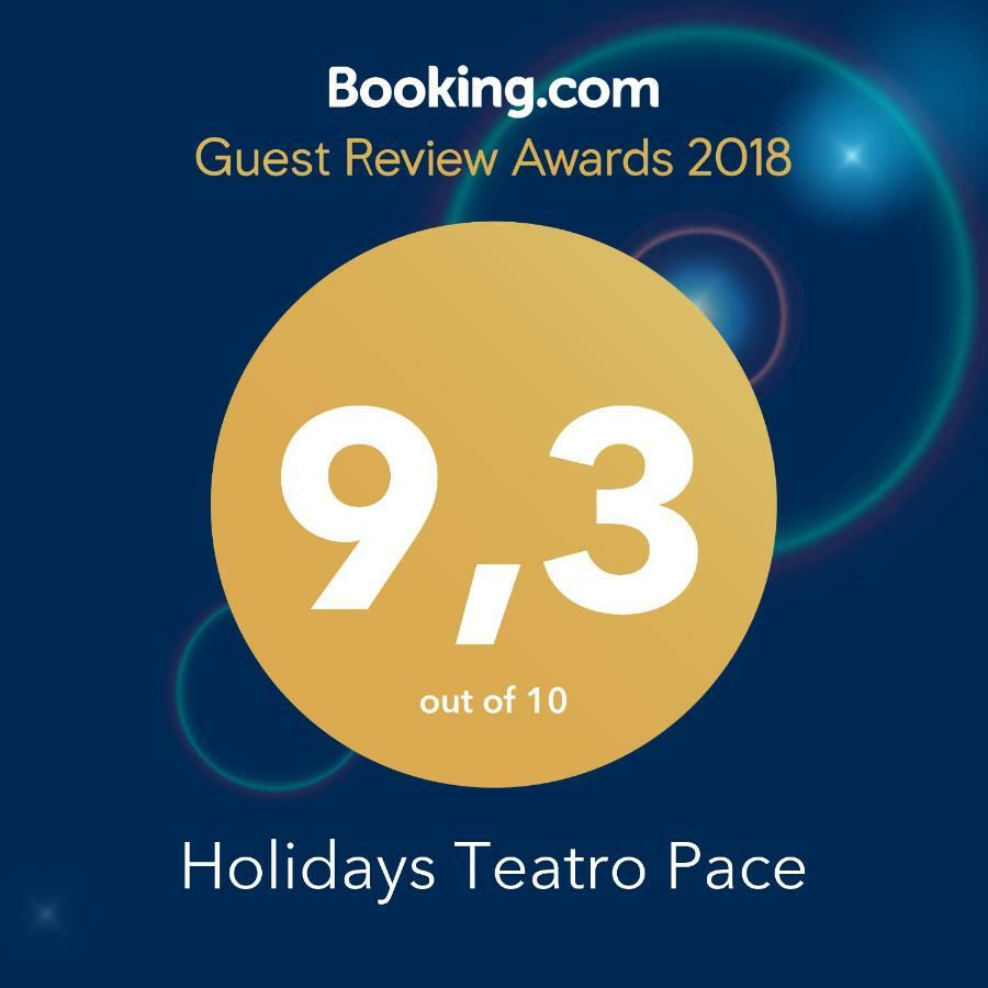 Holidays Teatro Pace Rom Exterior foto